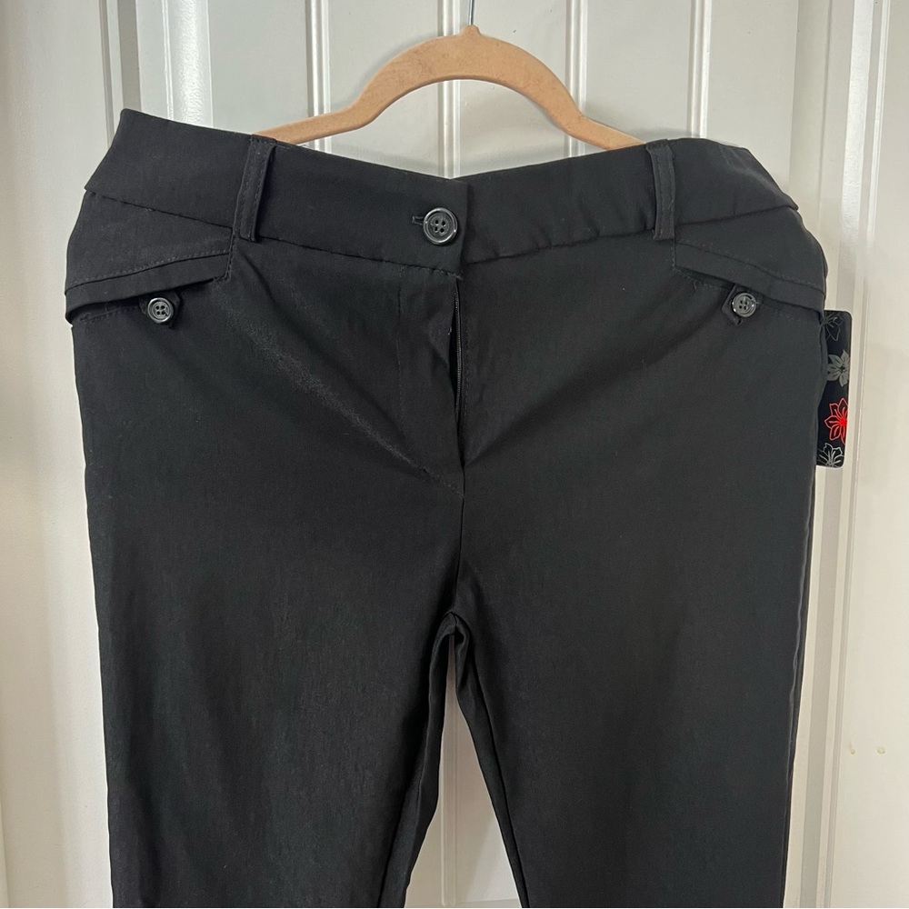 Black skinny leg full length trousers/office pants with button detail